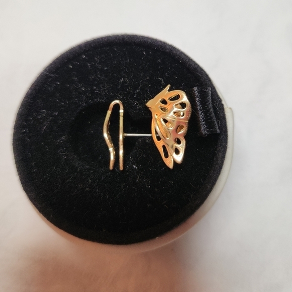 Vintage gold butterfly earrings - Picture 6 of 9